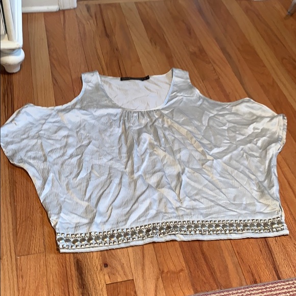 Akiko cold shoulder T-shirt - Picture 2 of 4